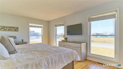 105 Sound Breeze Avenue Groton CT 06340