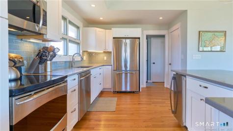 105 Sound Breeze Avenue Groton CT 06340