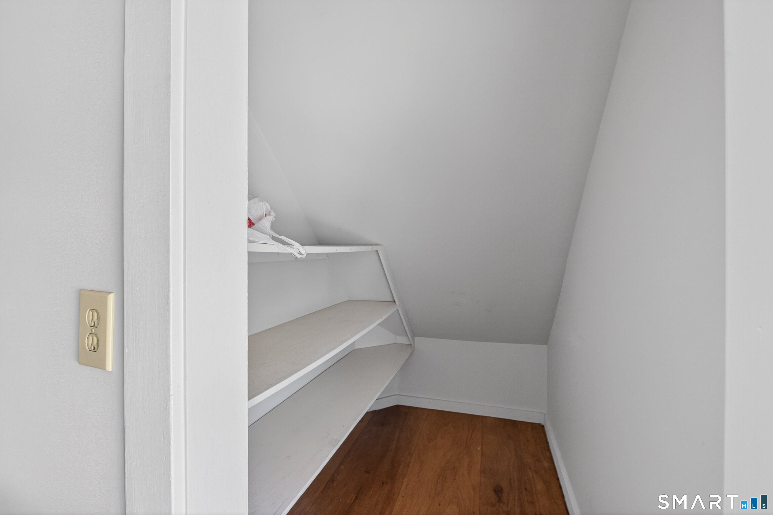 62 Lawrence Street New Haven CT 06511