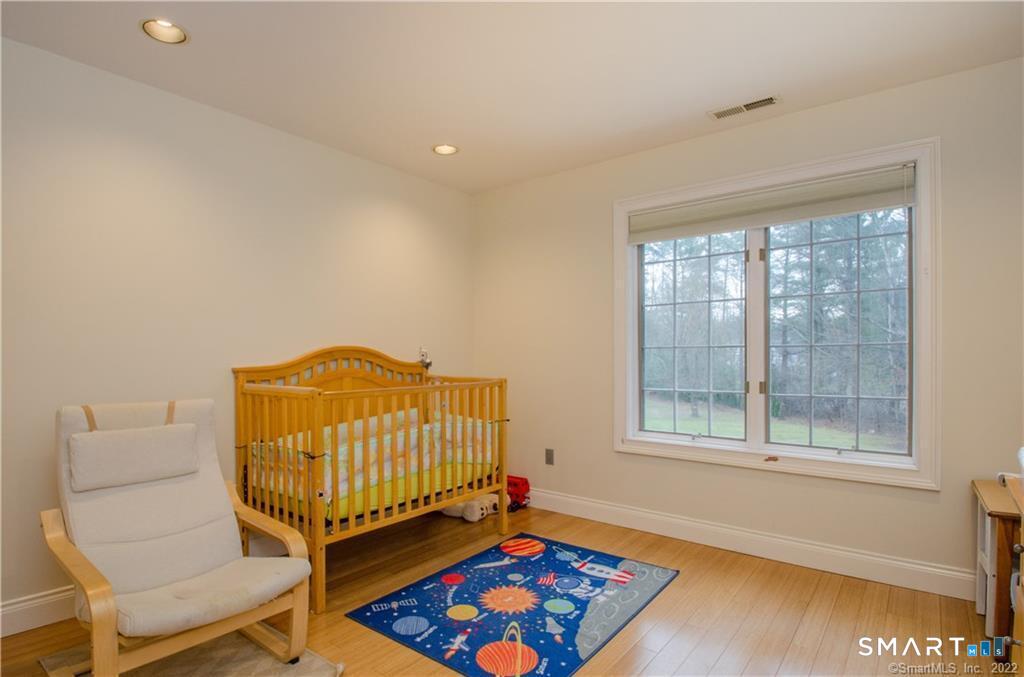 4 Buckingham Lane West Hartford CT 06117