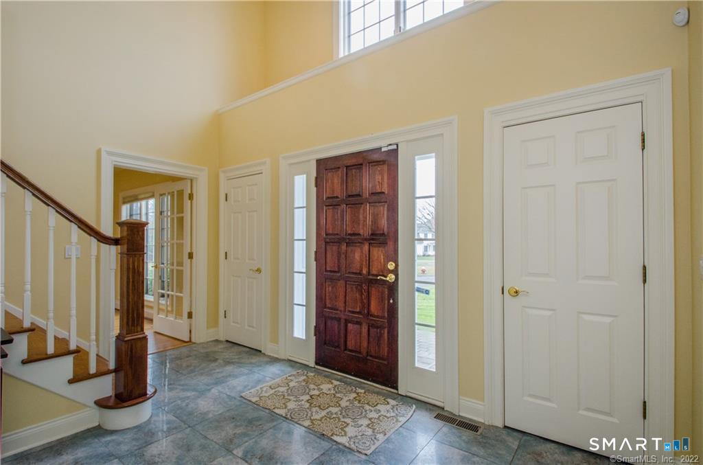 4 Buckingham Lane West Hartford CT 06117