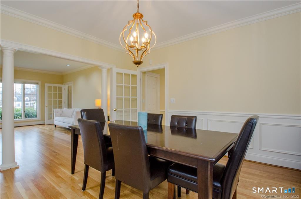 4 Buckingham Lane West Hartford CT 06117