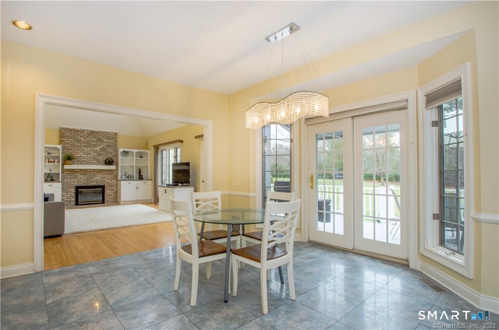 4 Buckingham Lane West Hartford CT 06117