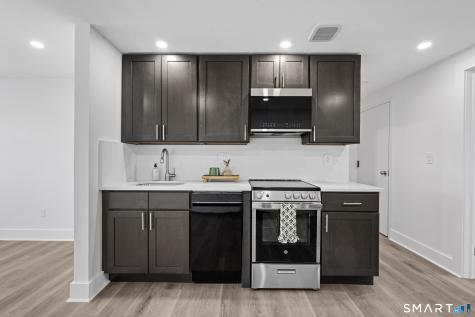 145 Garfield Avenue New London CT 06320