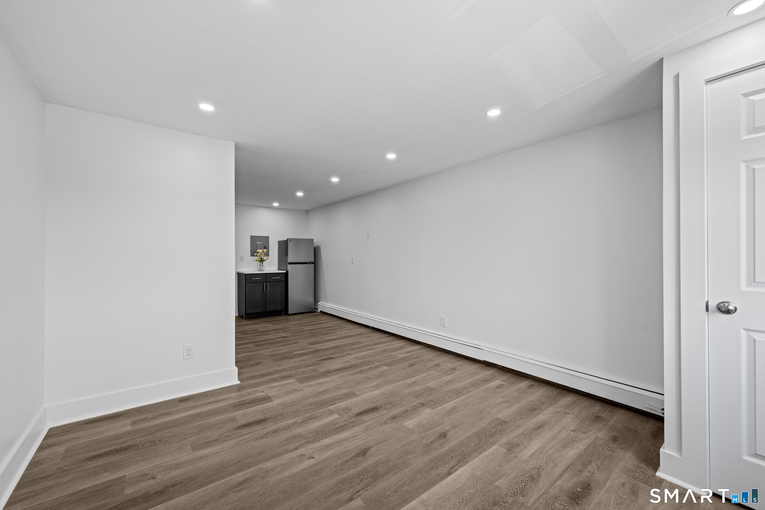 145 Garfield Avenue New London CT 06320