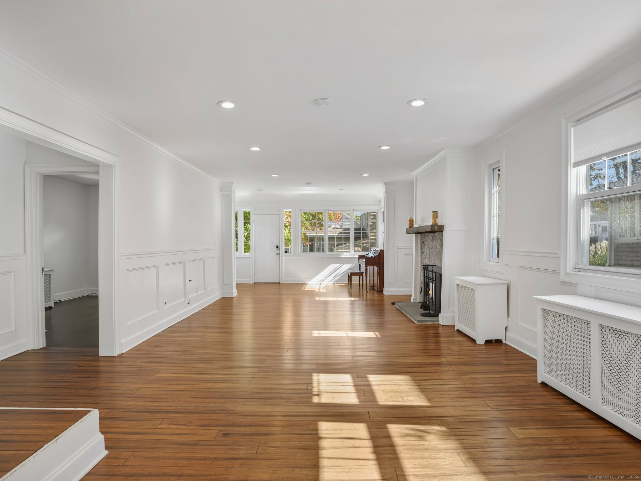 37 Mohegan Avenue Stamford CT 06902
