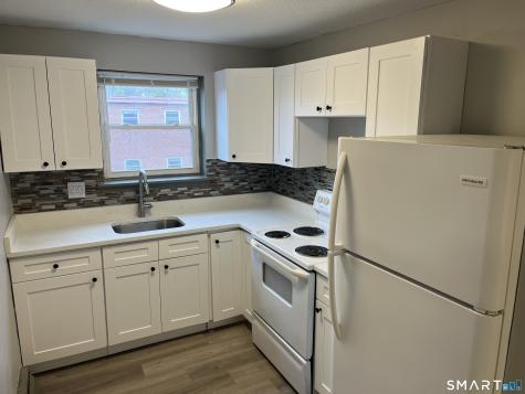 32 Cook Avenue Meriden CT 06451