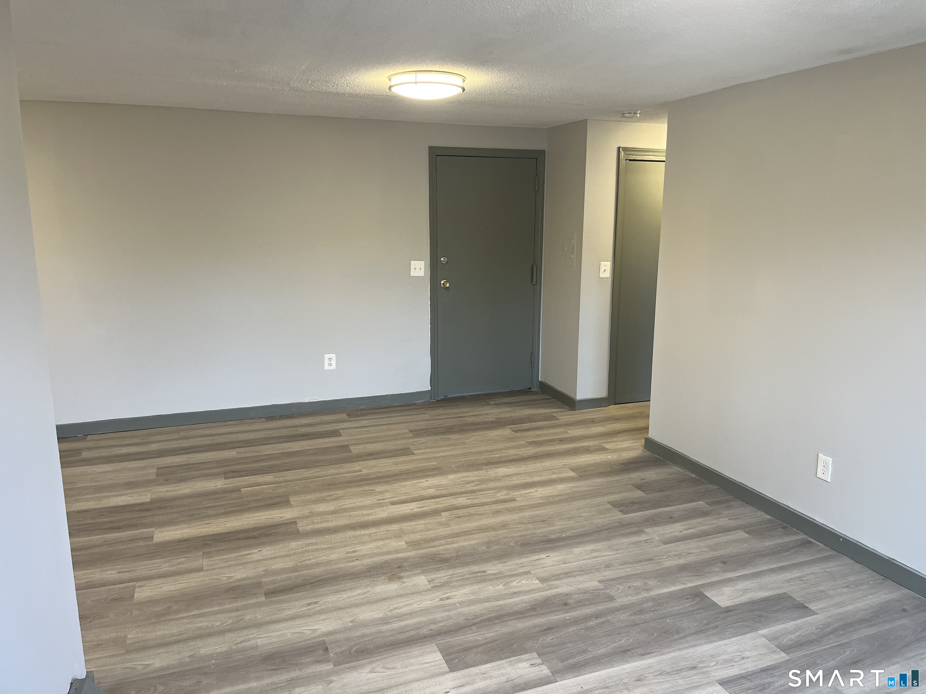 32 Cook Avenue Meriden CT 06451