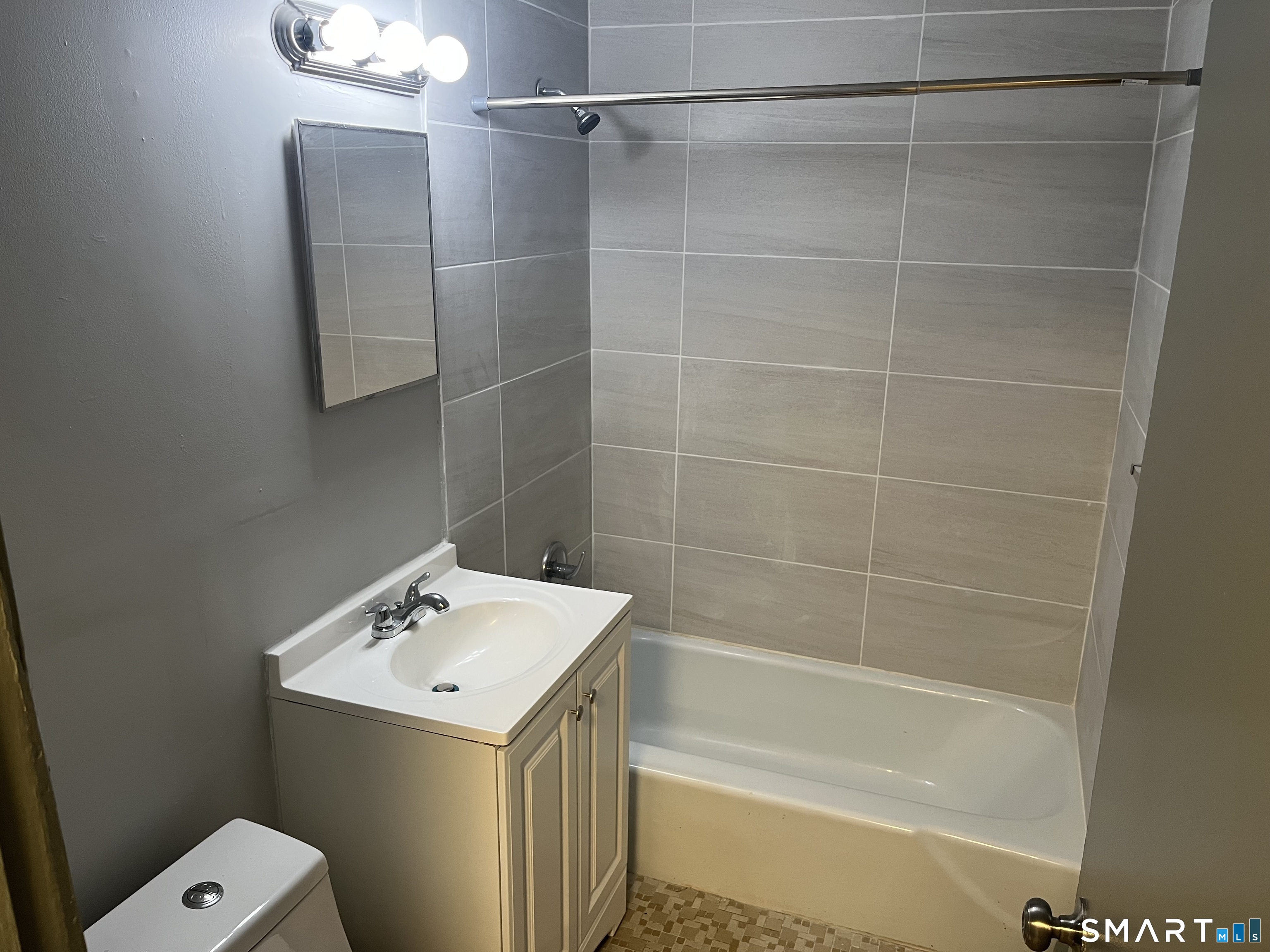 32 Cook Avenue Meriden CT 06451