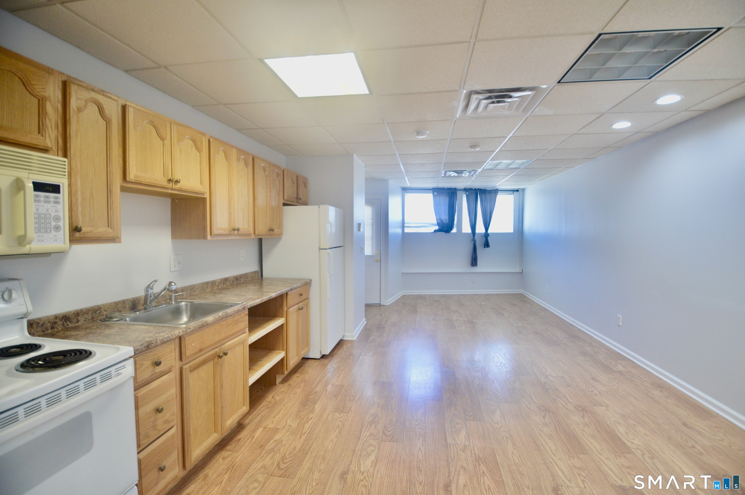 1880 Barnum Avenue Stratford CT 06614