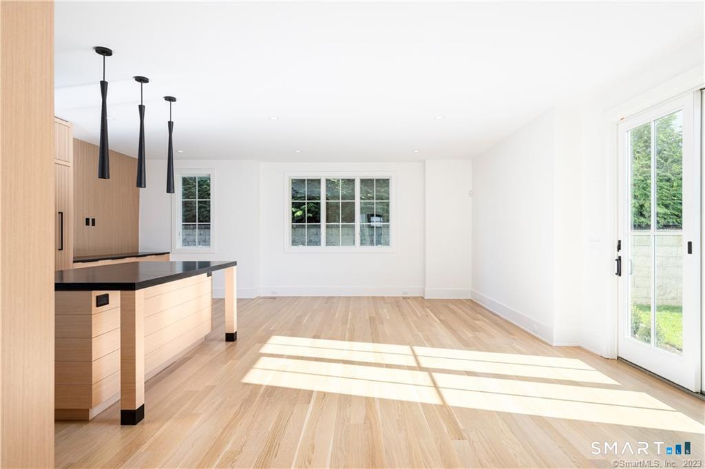 189 Davis Avenue Greenwich CT 06830