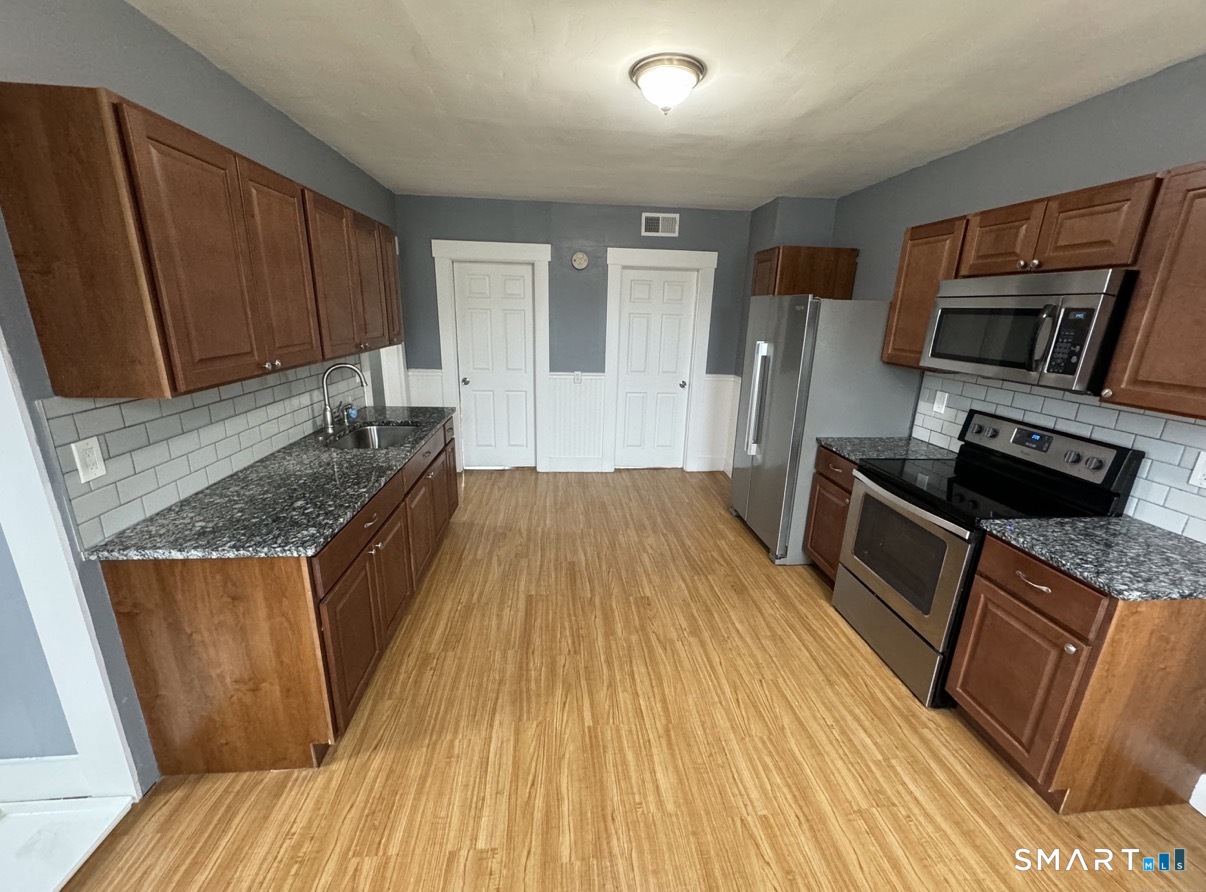 11 Columbia Street Ansonia CT 06401