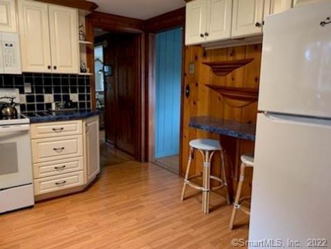 22 Fairview Avenue Madison CT 06443