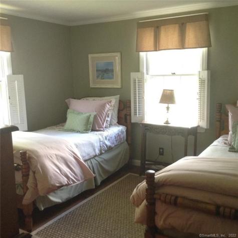 22 Fairview Avenue Madison CT 06443