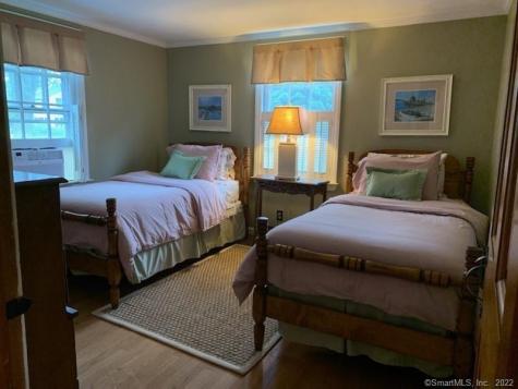 22 Fairview Avenue Madison CT 06443