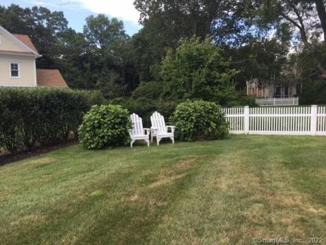 22 Fairview Avenue Madison CT 06443