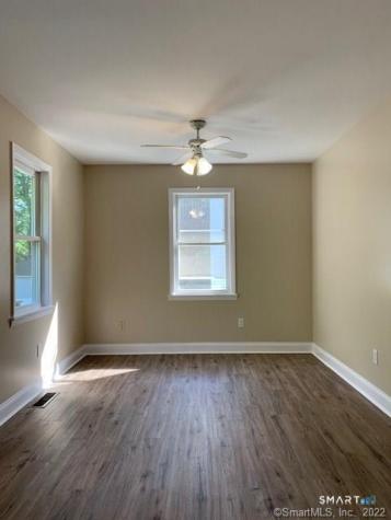 15 Krakow Street Derby CT 06418