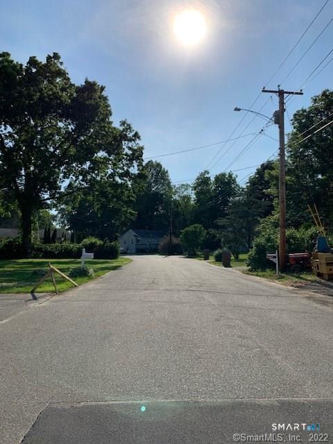 15 Krakow Street Derby CT 06418