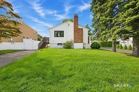 17 Hazel Street Fairfield CT 06825