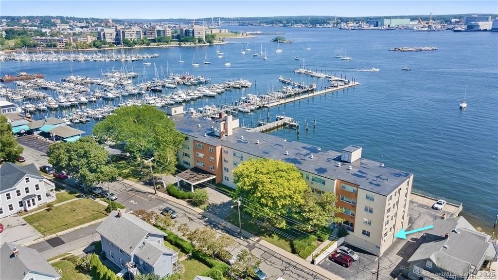 292 Pequot Avenue New London CT 06320