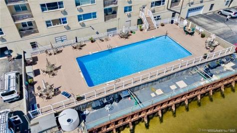 292 Pequot Avenue New London CT 06320