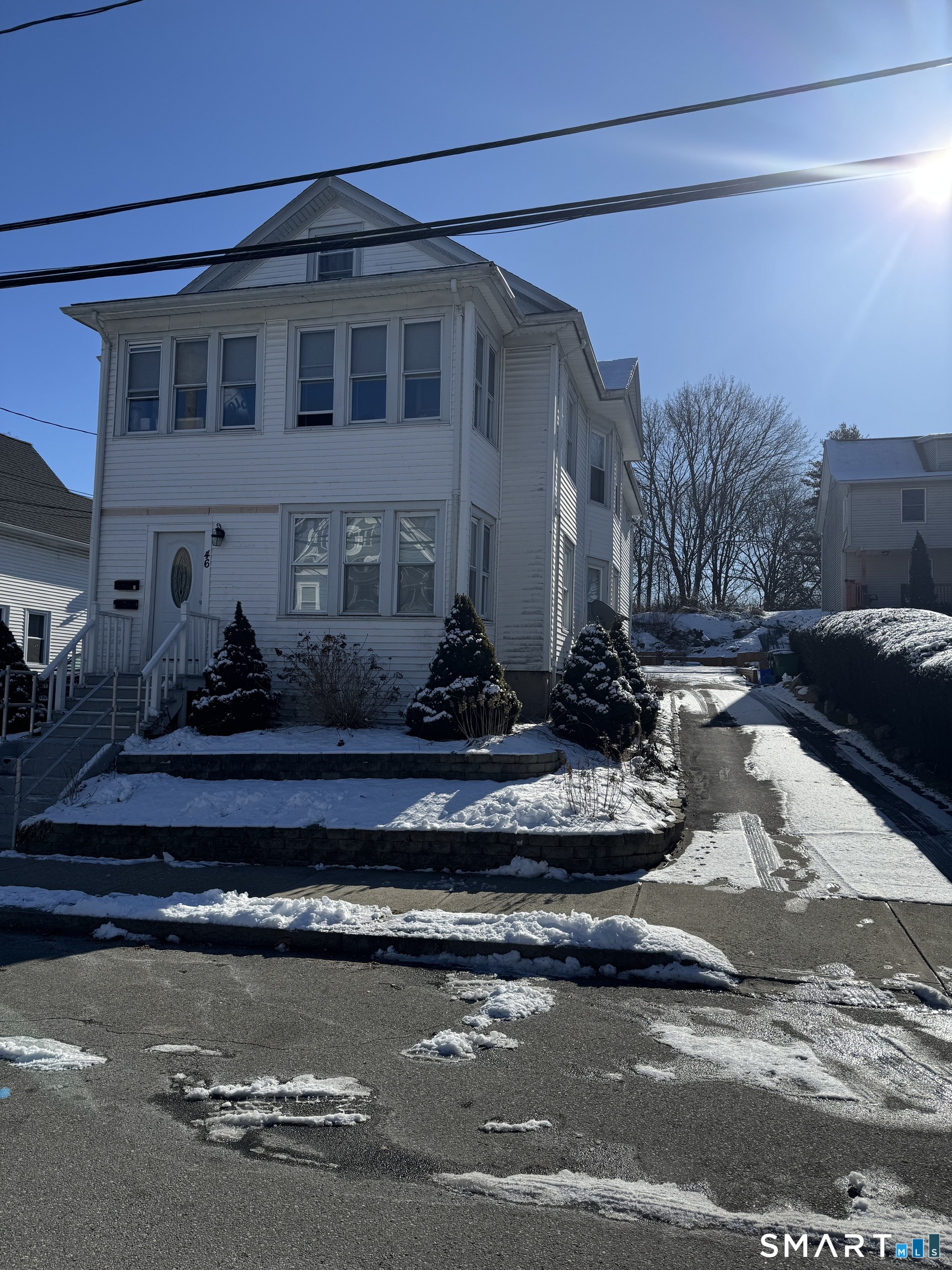 46 Denison Avenue New London CT 06320