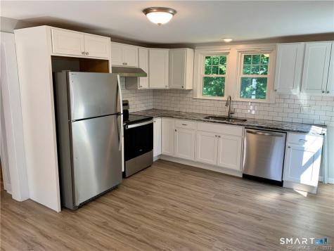 575 Butternut Street Middletown CT 06457