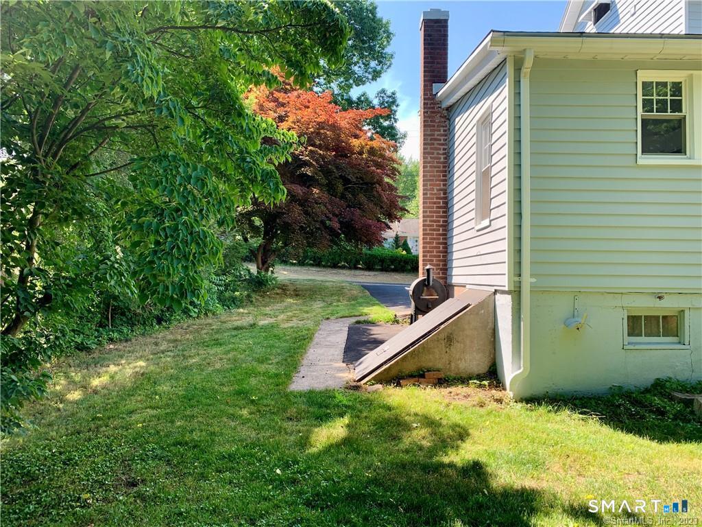 575 Butternut Street Middletown CT 06457