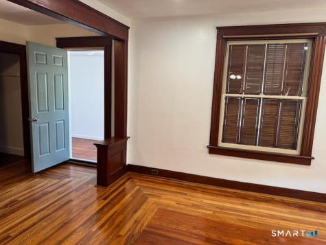 226 Broad Street Meriden CT 06450