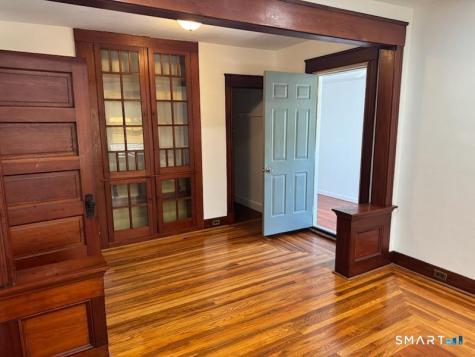 226 Broad Street Meriden CT 06450