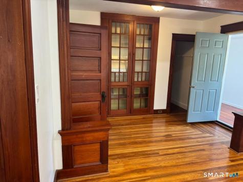 226 Broad Street Meriden CT 06450