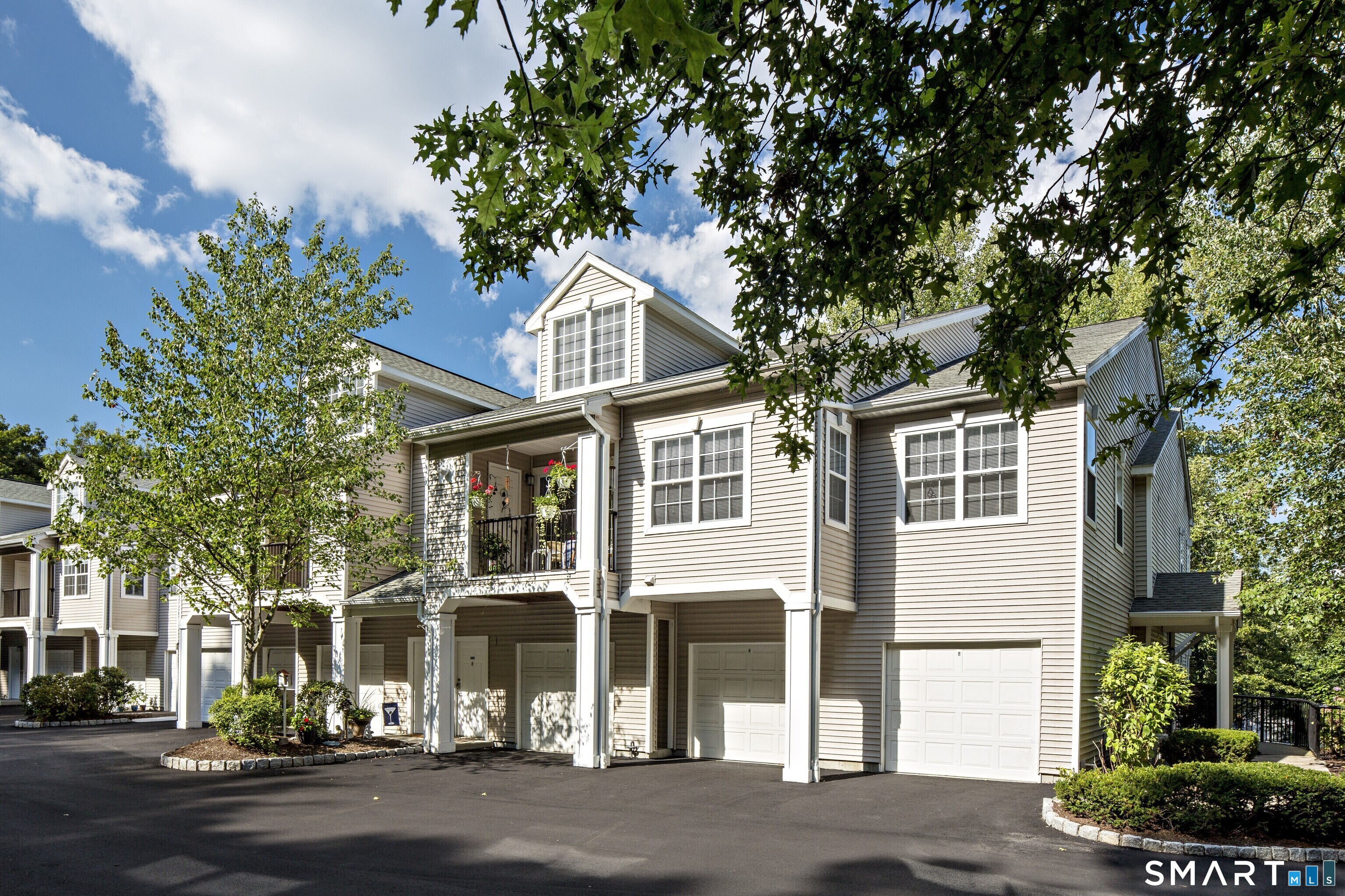 23 River Road Wilton CT 06897