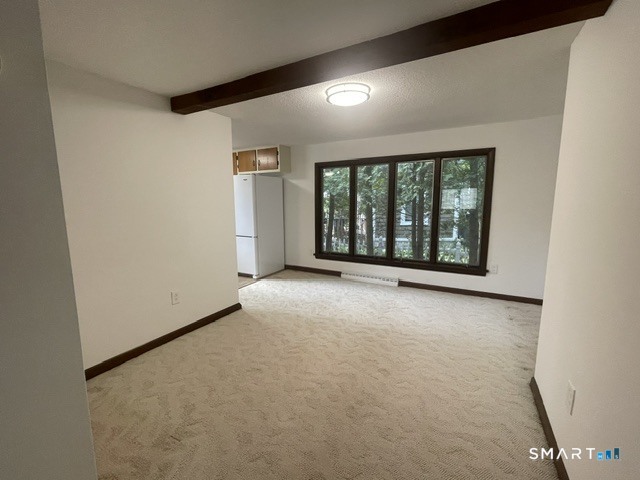10 Bluff Rd W Ledyard CT 06335