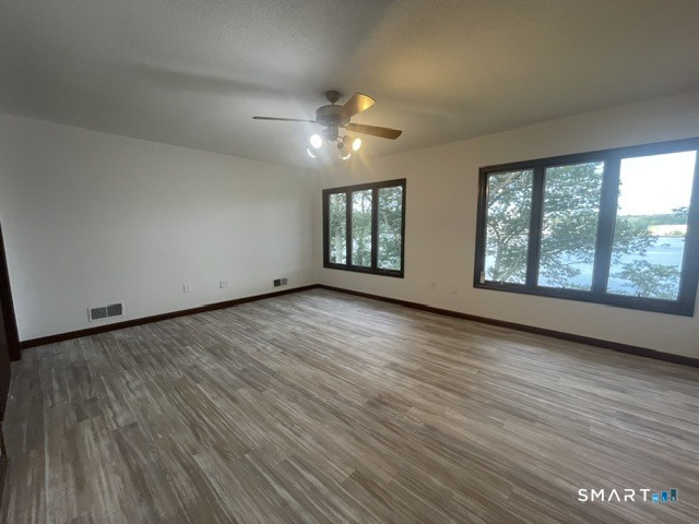 10 Bluff Rd W Ledyard CT 06335