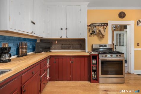 19 Florence Street Putnam CT 06260