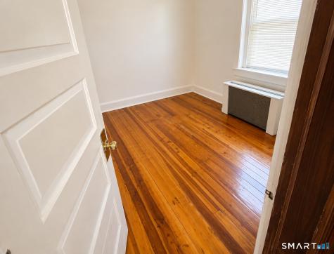 14 Portland Street Middletown CT 06457