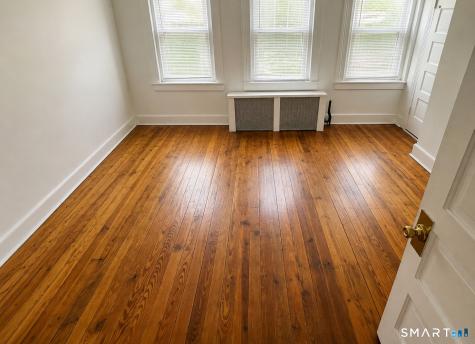 14 Portland Street Middletown CT 06457