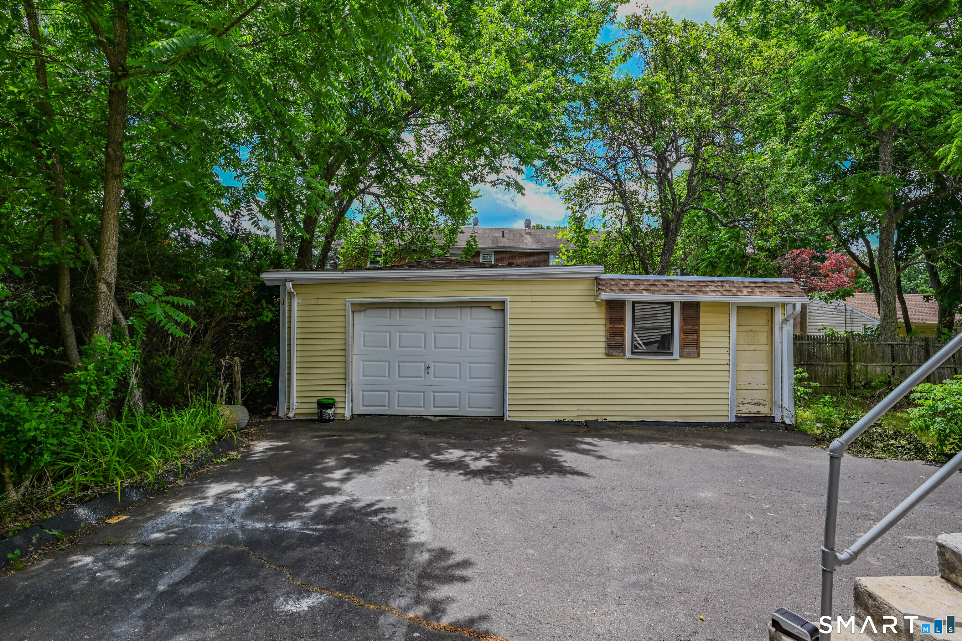 54 Overlook Avenue New Britain CT 06053