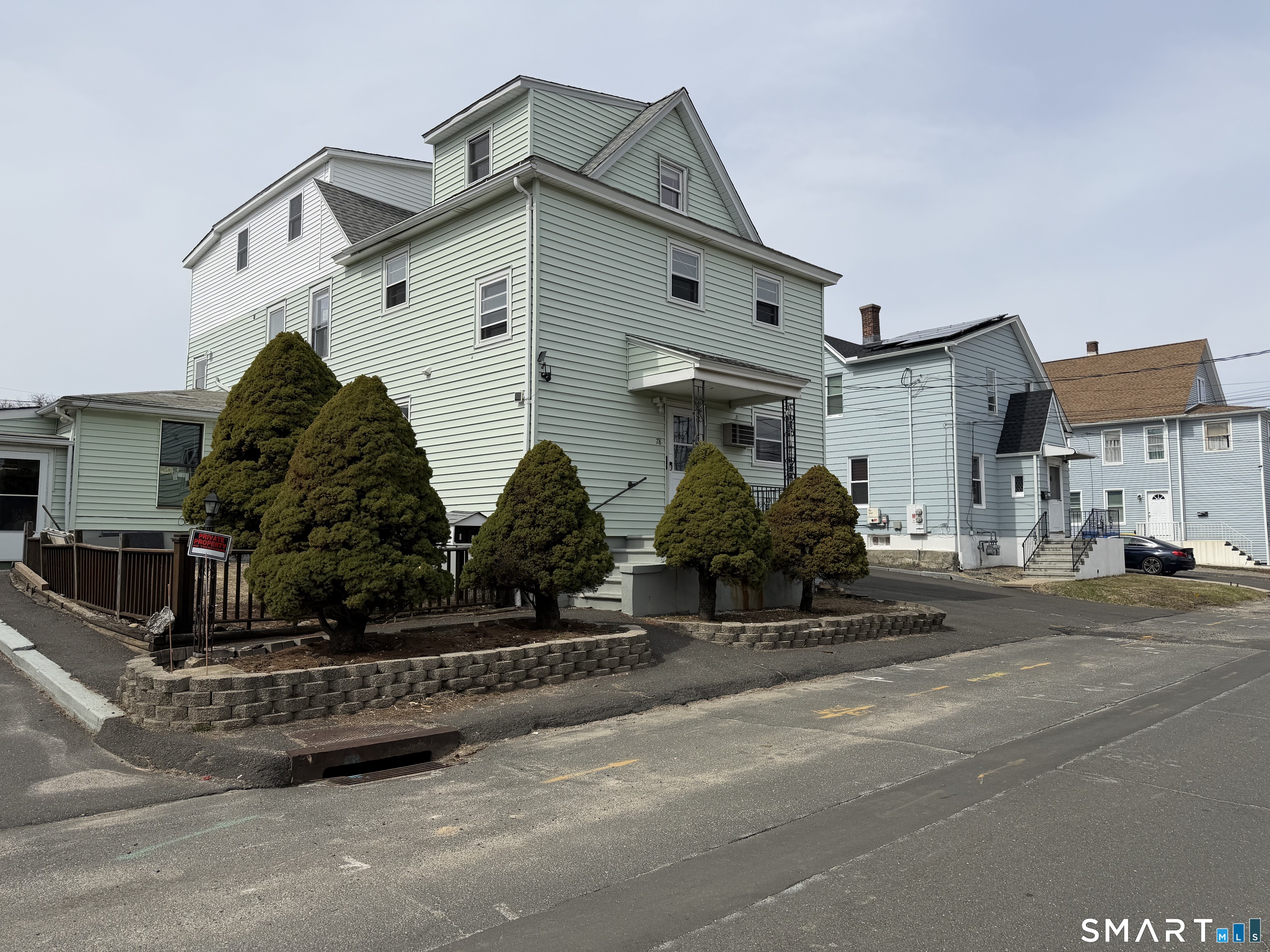 78 Francis Street Waterbury CT 06708