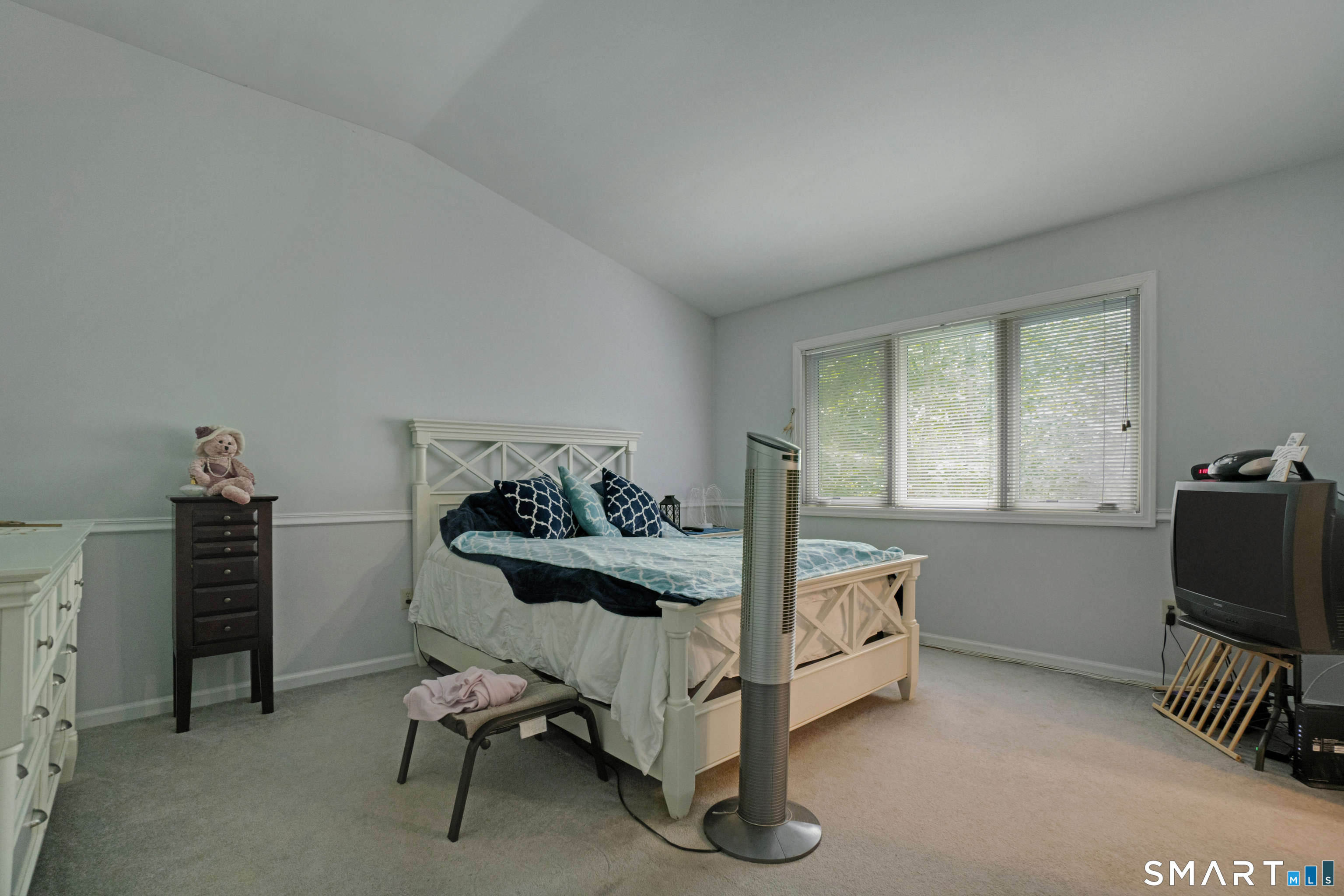 12 Boulevard Drive Danbury CT 06810
