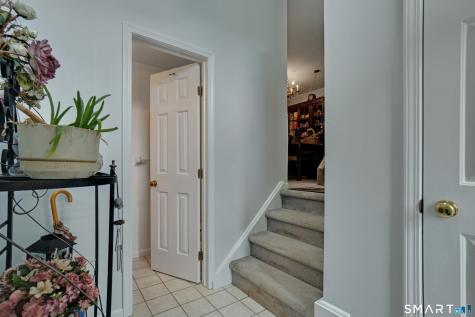 12 Boulevard Drive Danbury CT 06810