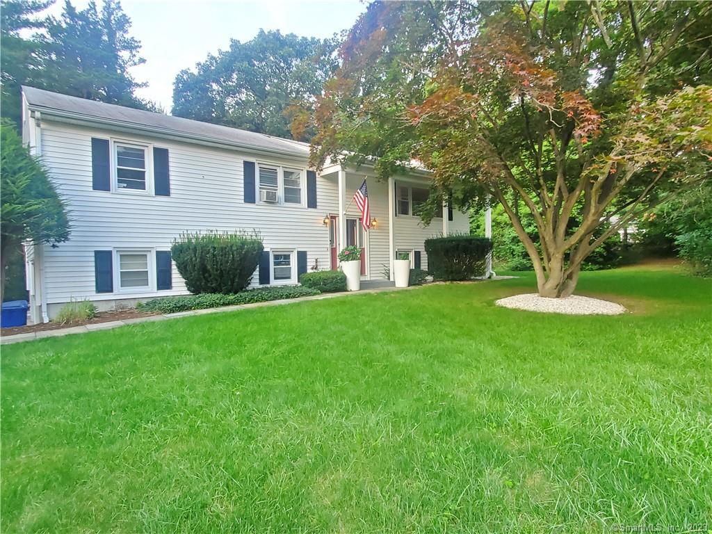 10 Thistle Court Norwalk CT 06851