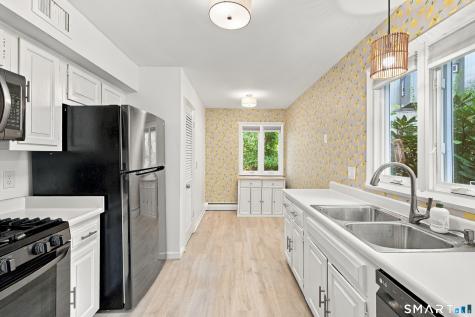 2 Talcott Glen Road Farmington CT 06032