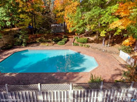 2 Talcott Glen Road Farmington CT 06032