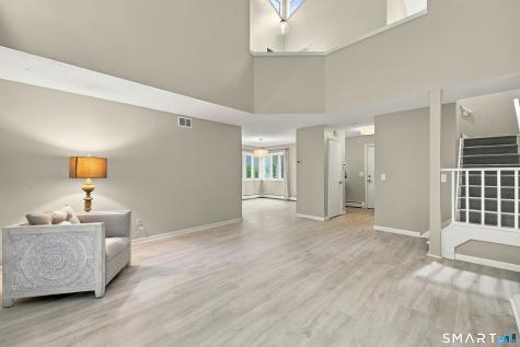 2 Talcott Glen Road Farmington CT 06032
