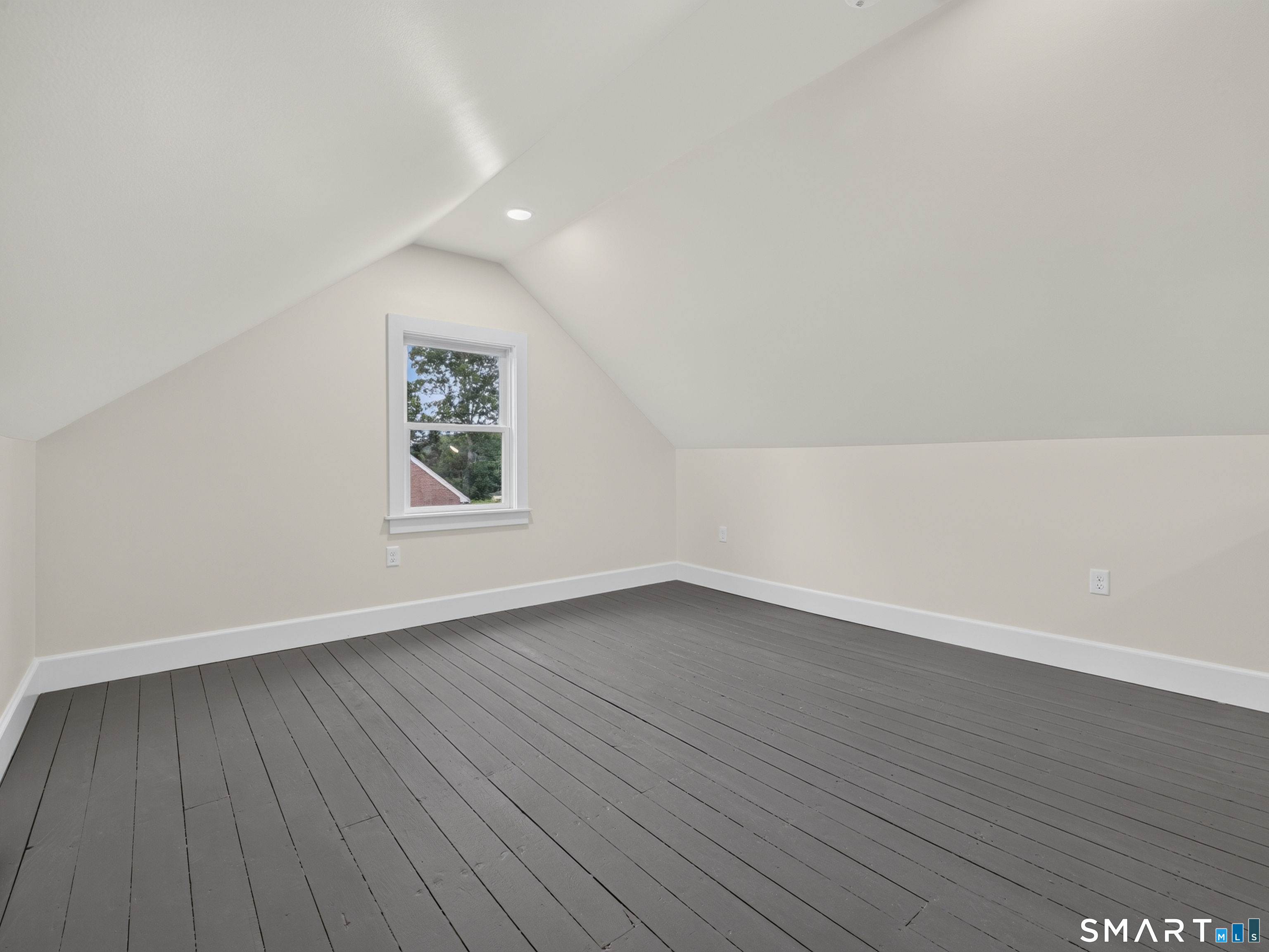 1039 North Road Groton CT 06340