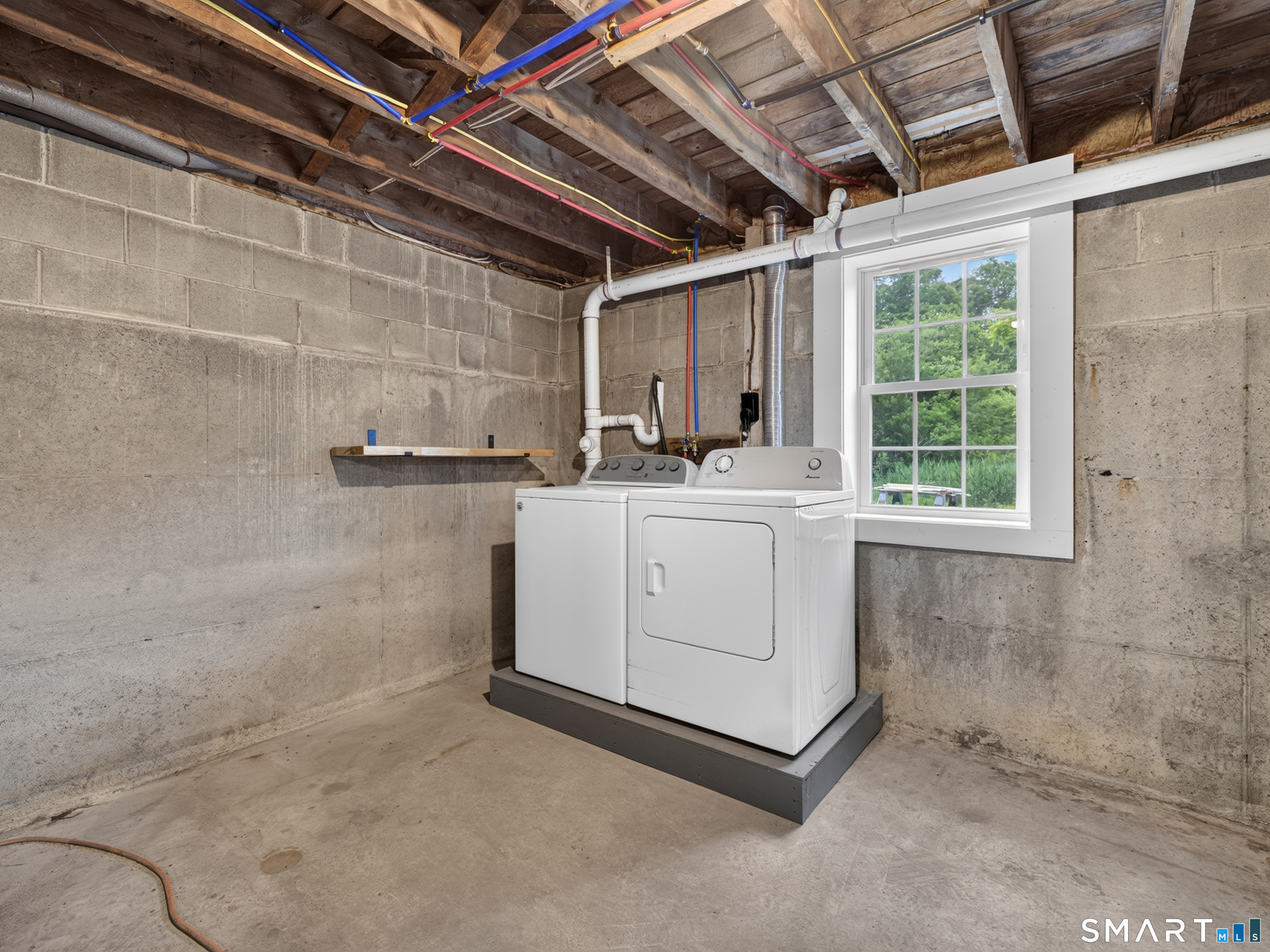 1039 North Road Groton CT 06340