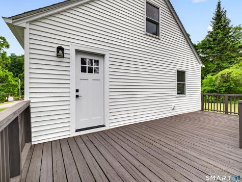 1039 North Road Groton CT 06340