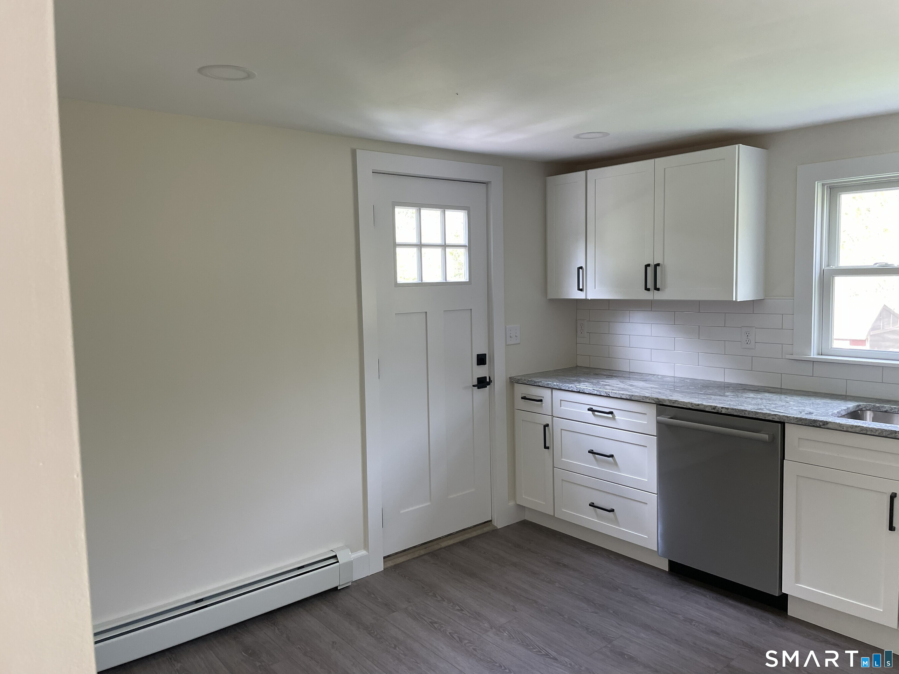 1039 North Road Groton CT 06340