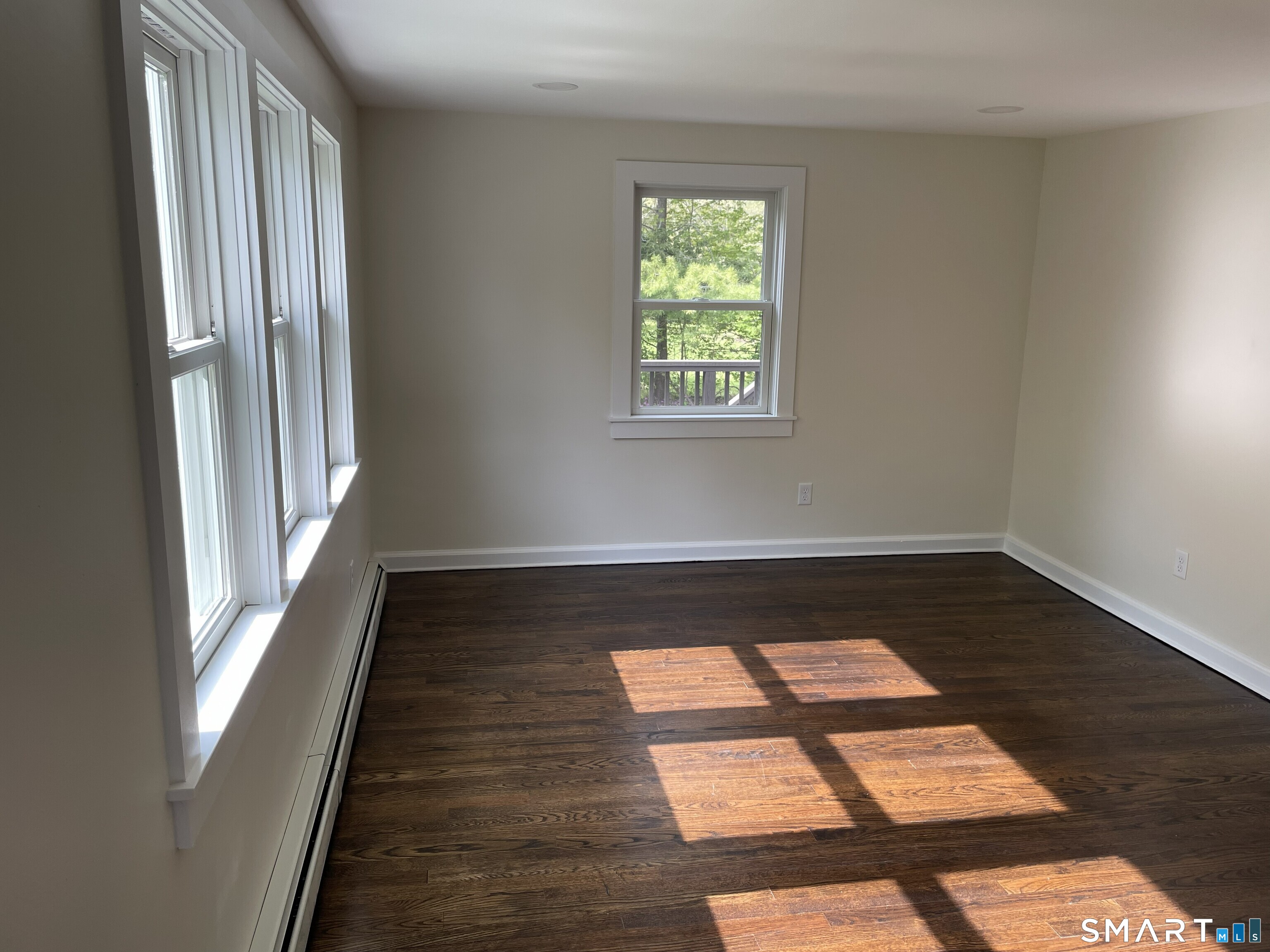 1039 North Road Groton CT 06340